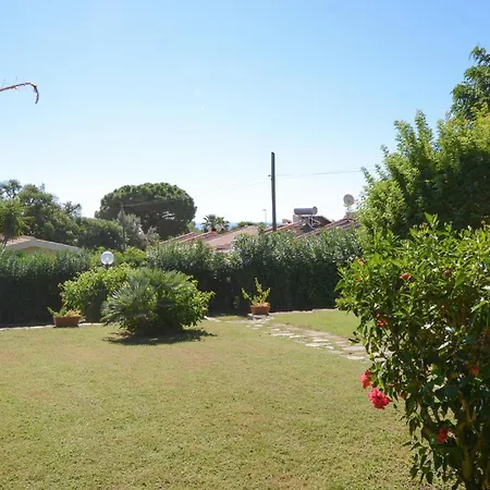1 Bedroom Beautiful In